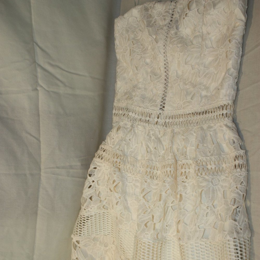 Romeo + Juliet  Couture Strapless Lace Ivory Dress Size M New